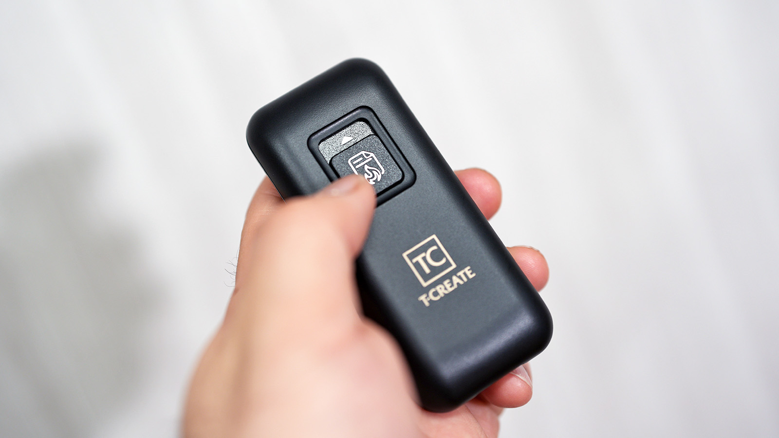 いずれ大事なデータを削除しなければならない時期が来た際に、備えになるのは確かだ