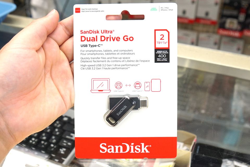 フラッシュメモリ　2TB SandiskのUSBメモリ「Ultra Dual Drive Go USB Type-C」に2TBモデル