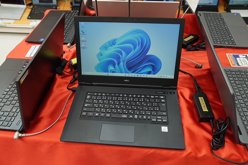 ノートパソコン　I5-10210u Amazon.co.jp: Lenovo(レノボ) ThinkPad フルHD IPS 1920 x 1080