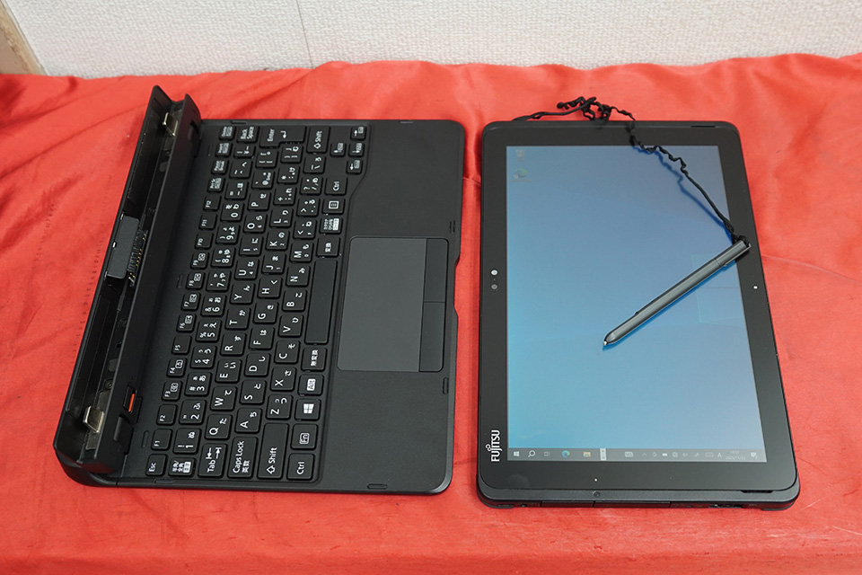 10.1インチWindowsタブレット「ARROWS Tab Q508/SE」が5,000円