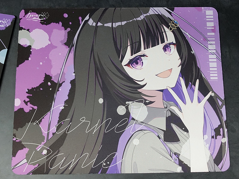 <a href="https://akiba-pc.watch.impress.co.jp/docs/news/news/2056819.html" class="deliver_inner_content i">自作PC系VTuber「黒戸モノ」コラボマウスパッド</a>