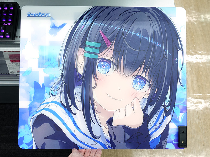 <a href="https://akiba-pc.watch.impress.co.jp/docs/news/news/2079663.html" class="deliver_inner_content i">制服姿の女性キャラクターが描かれたスピード系ガラスマウスパッド「MONOGATARI NANAKA」</a>