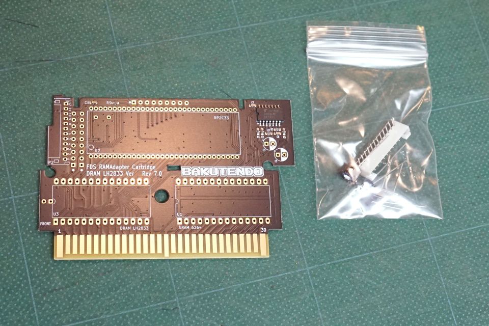 FCディスクシステム用RAMアダプタを縦型カセット化する「FDS用 RAM