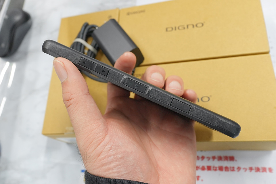 京セラの6.1インチスマホ「DIGNO BX3」が19,800円！未使用品が大量入荷