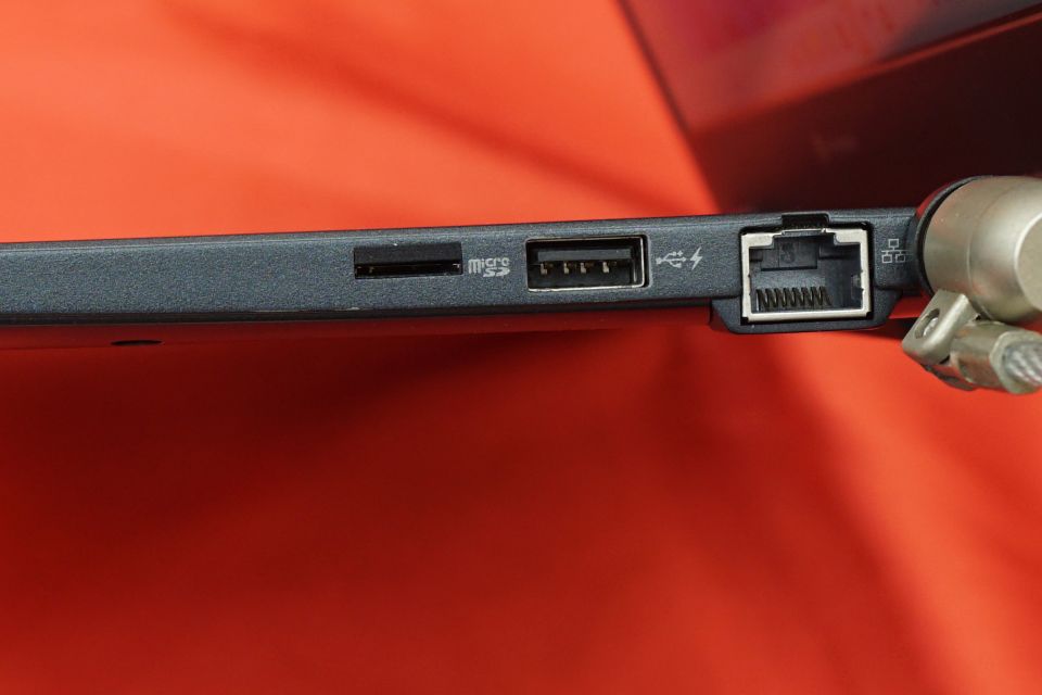 第11世代Core/16GBメモリ搭載の13.3インチdynabookノートが54,800円