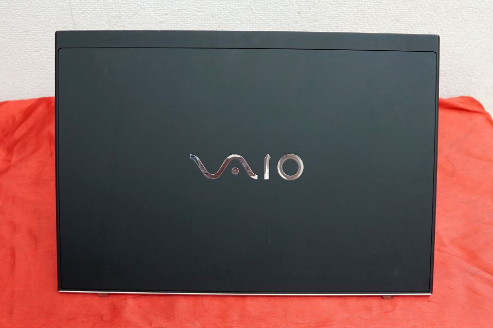 第10世代Core/16GBメモリ搭載の14インチVAIOノートが39,800円！中古PC