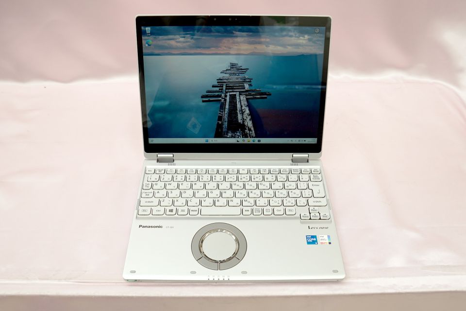 第11世代Core/16GBメモリ搭載の12インチ2in1レッツノートが67,800円