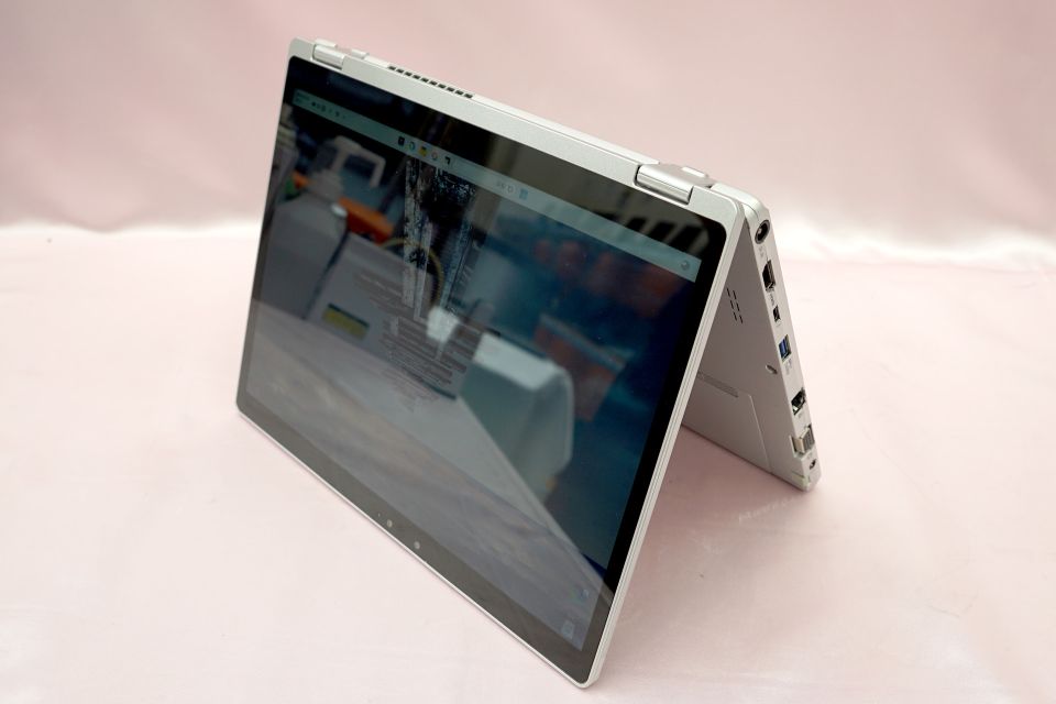 第11世代Core/16GBメモリ搭載の12インチ2in1レッツノートが67,800円