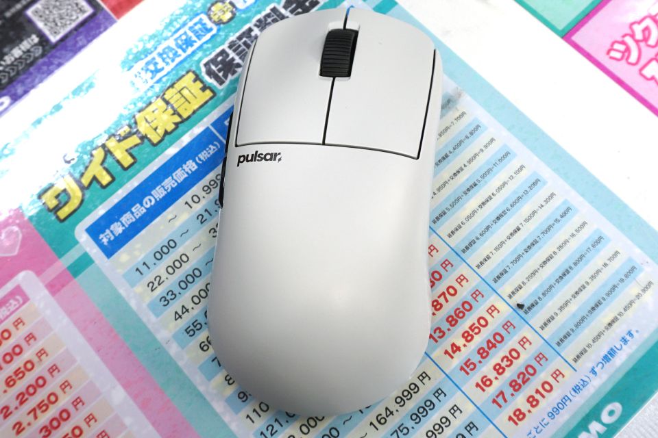 プロVALORANT選手“BuZz”監修のゲーミングマウス「Pulsar BUZZ-X」が