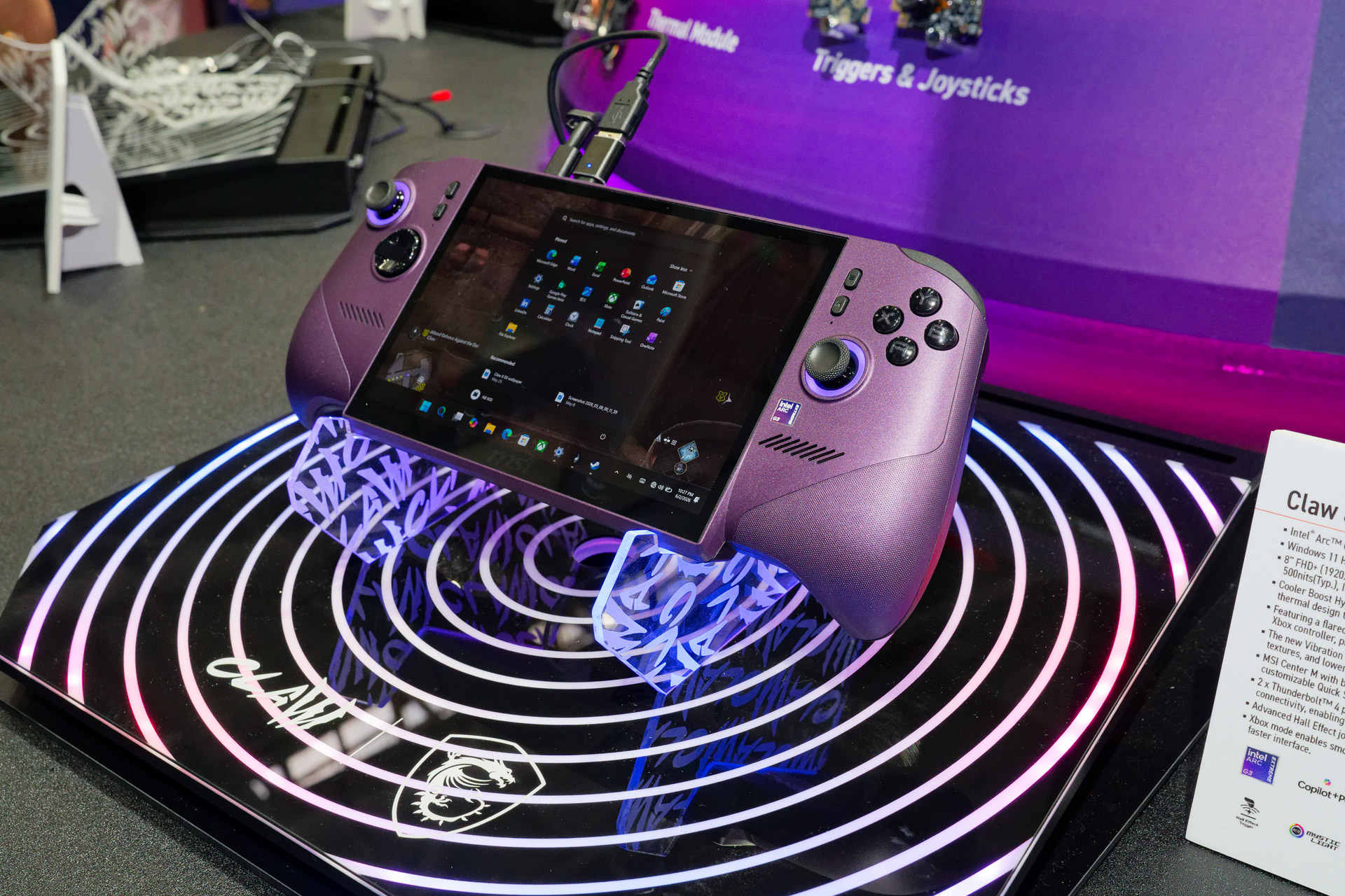 ハンドヘルドゲーミングPCのClaw 8シリーズには新たにIntel Arc G3 Extreme搭載の「Claw 8 EX AI+」が仲間入り