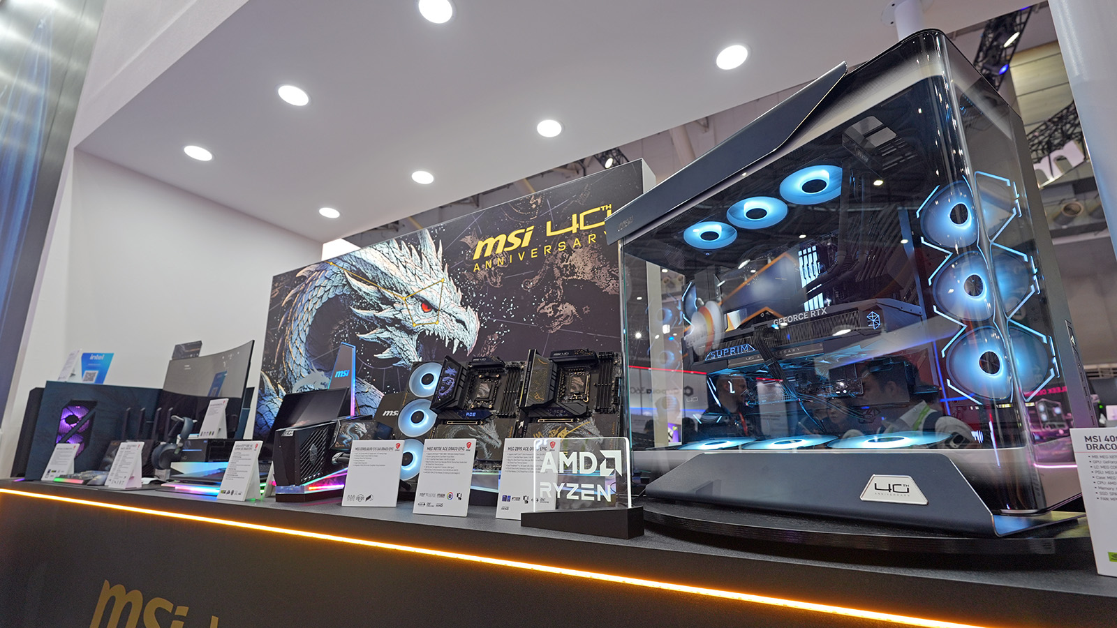 MSIはCOMPUTEXで40周年記念モデルを多数展示