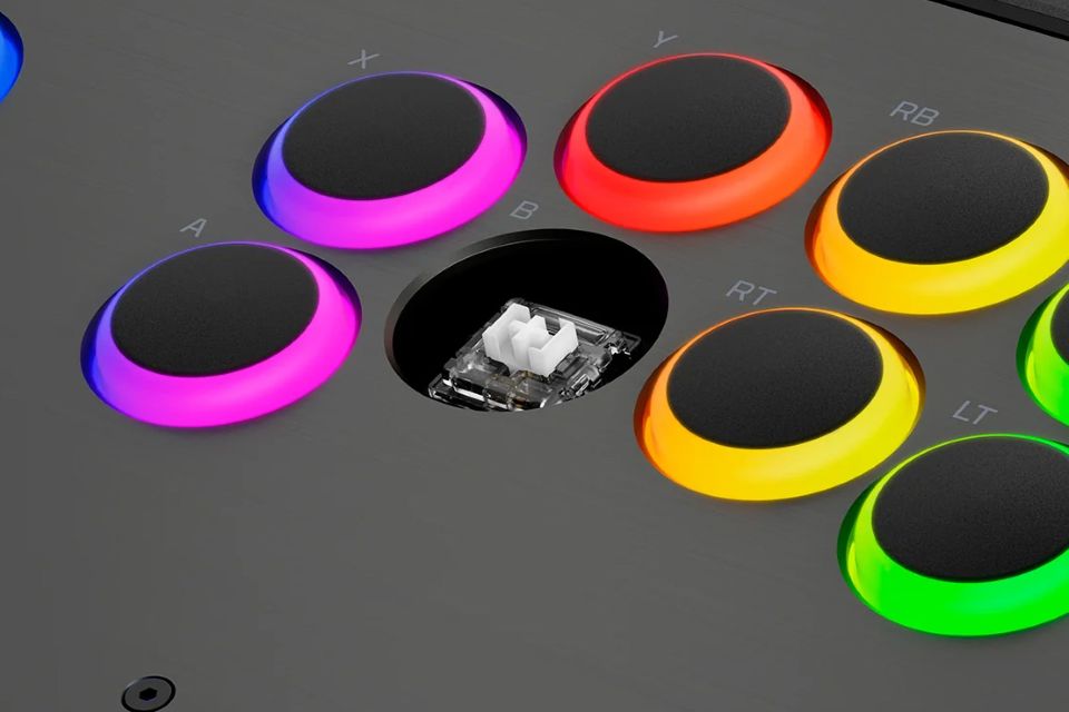 アケコン初のTMRセンサー&ラピトリ搭載レバーレス「Clutch Tachi」が