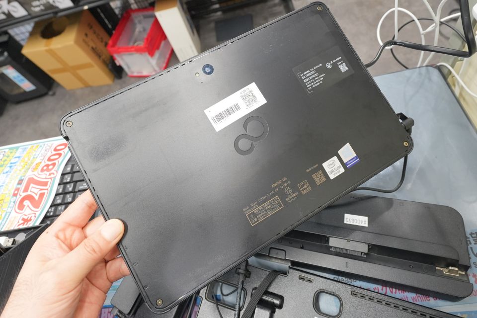 第10世代Core搭載の13.3インチ富士通製Windowsタブレットが27,800円