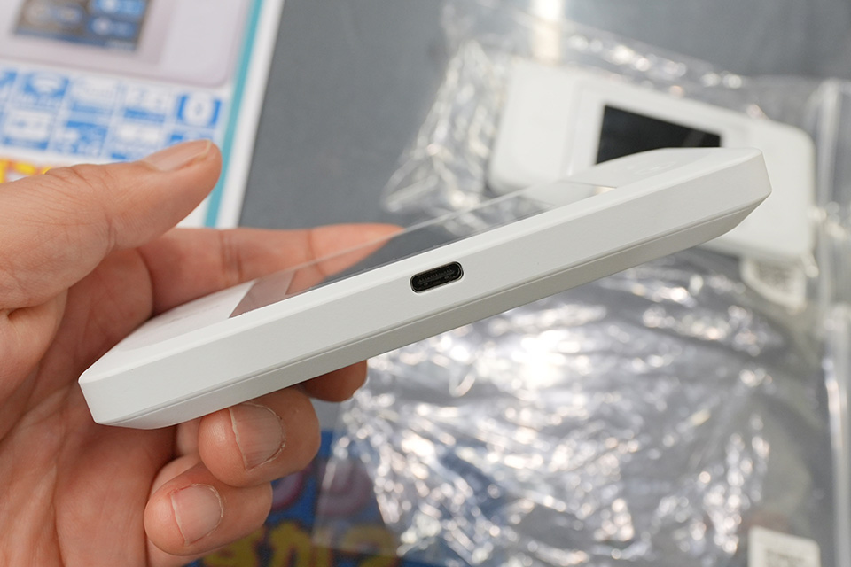 NECの4Gモバイルルーターが5,980円！中古品の期間限定セール - AKIBA