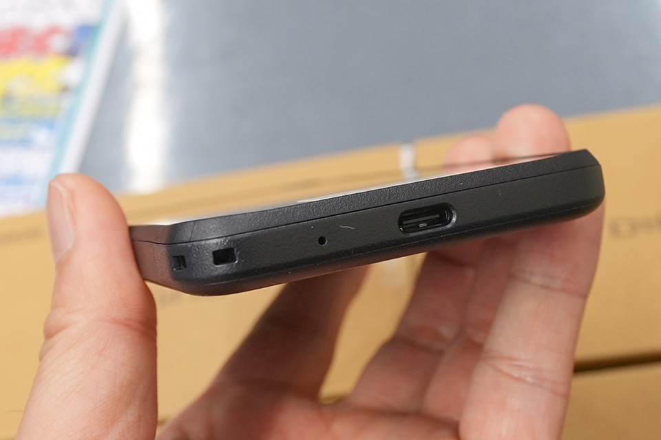 京セラの6.1インチスマホ「DIGNO BX3」が16,800円！未使用品が大量入荷