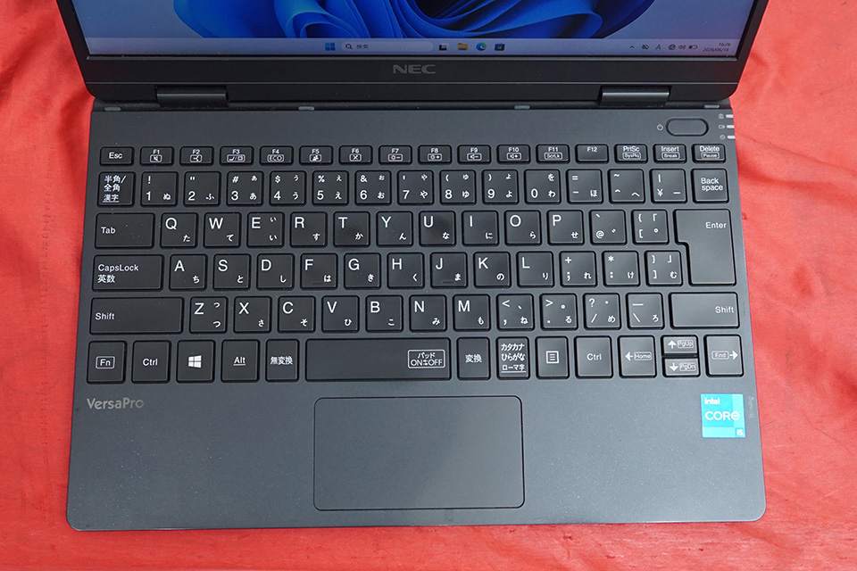 Core i5-1130G7や8GBメモリ搭載のNEC製12.5インチ軽量ノートPCが34,800