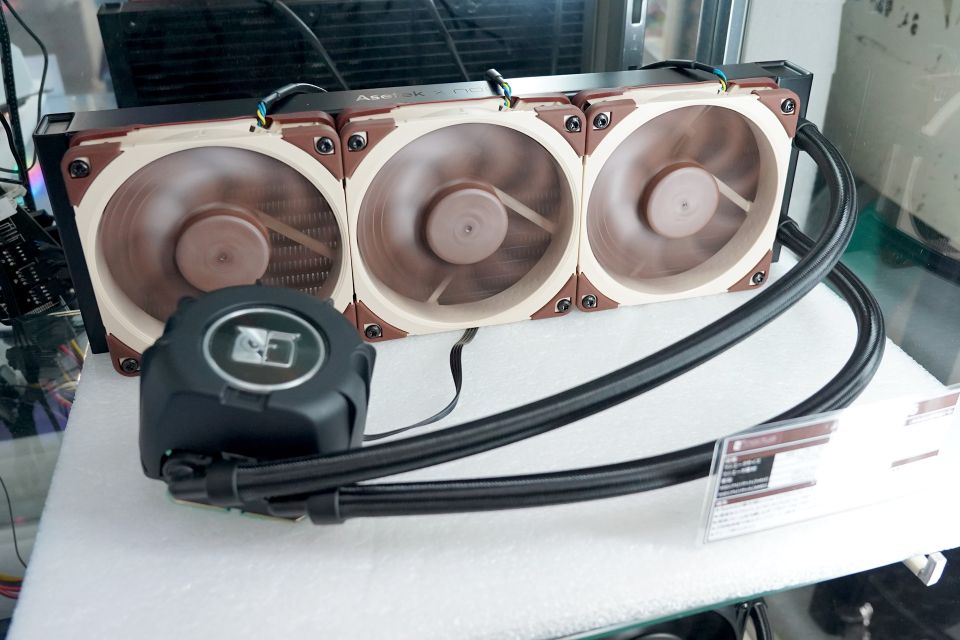 Noctua初の簡易水冷CPUクーラー「NL-LC1」が近日発売、店頭展示も