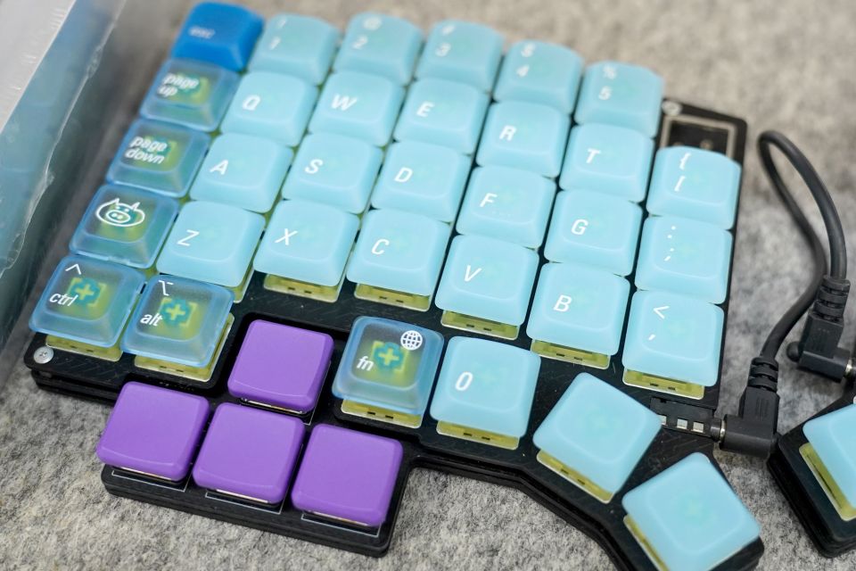 海をテーマにしたLeleLab初のロープロキーキャップセット「LowSup