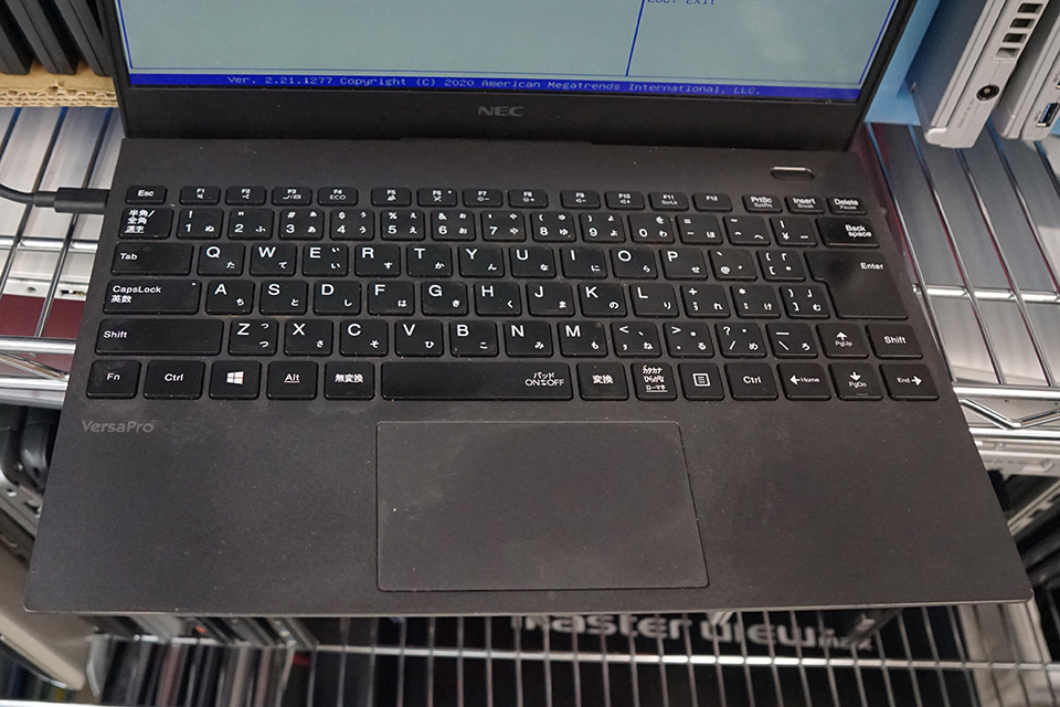 Core i5-10210U搭載のNEC製13.3型ノートPCが12,000円、ストレージなし