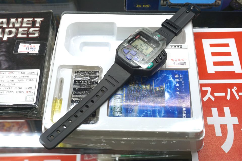 【電池新品】CASIO サイバークロス JG-100 デジタル 本体のみ 希少 赤外線で対戦できるゲームを搭載した腕時計「カシオ サイバークロス