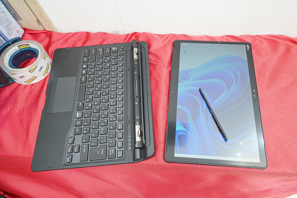 13.3インチWindowsタブレット「ARROWS Tab Q739/AE」が12,800円！第8