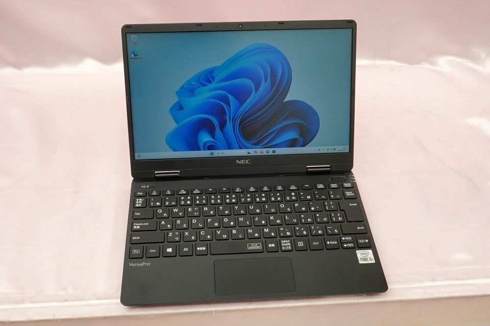 第10世代Core Y搭載のNEC製12.5インチノートが19,800円！秋葉原で中古