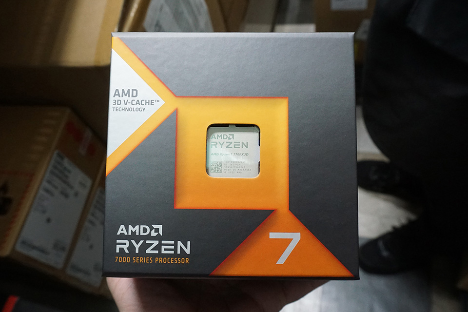「Ryzen 7 7700X3D（100-100002235WOF）」