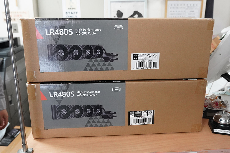 38mm厚ラジエーター採用のサーバー向け水冷クーラー「LR480S」「LR360S