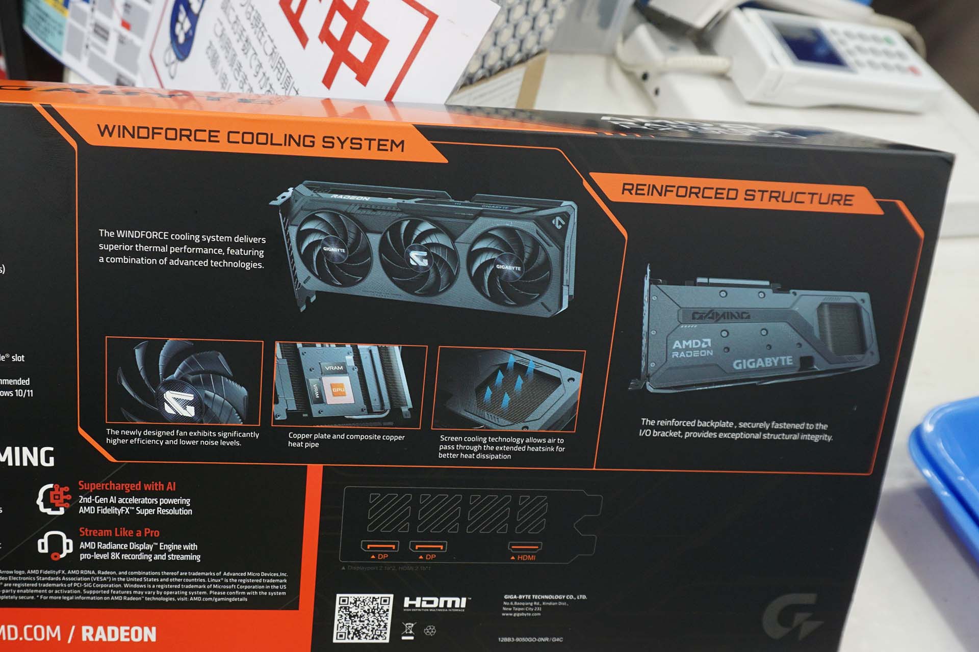 GIGABYTE GV-R9050GAMING OC-8GD