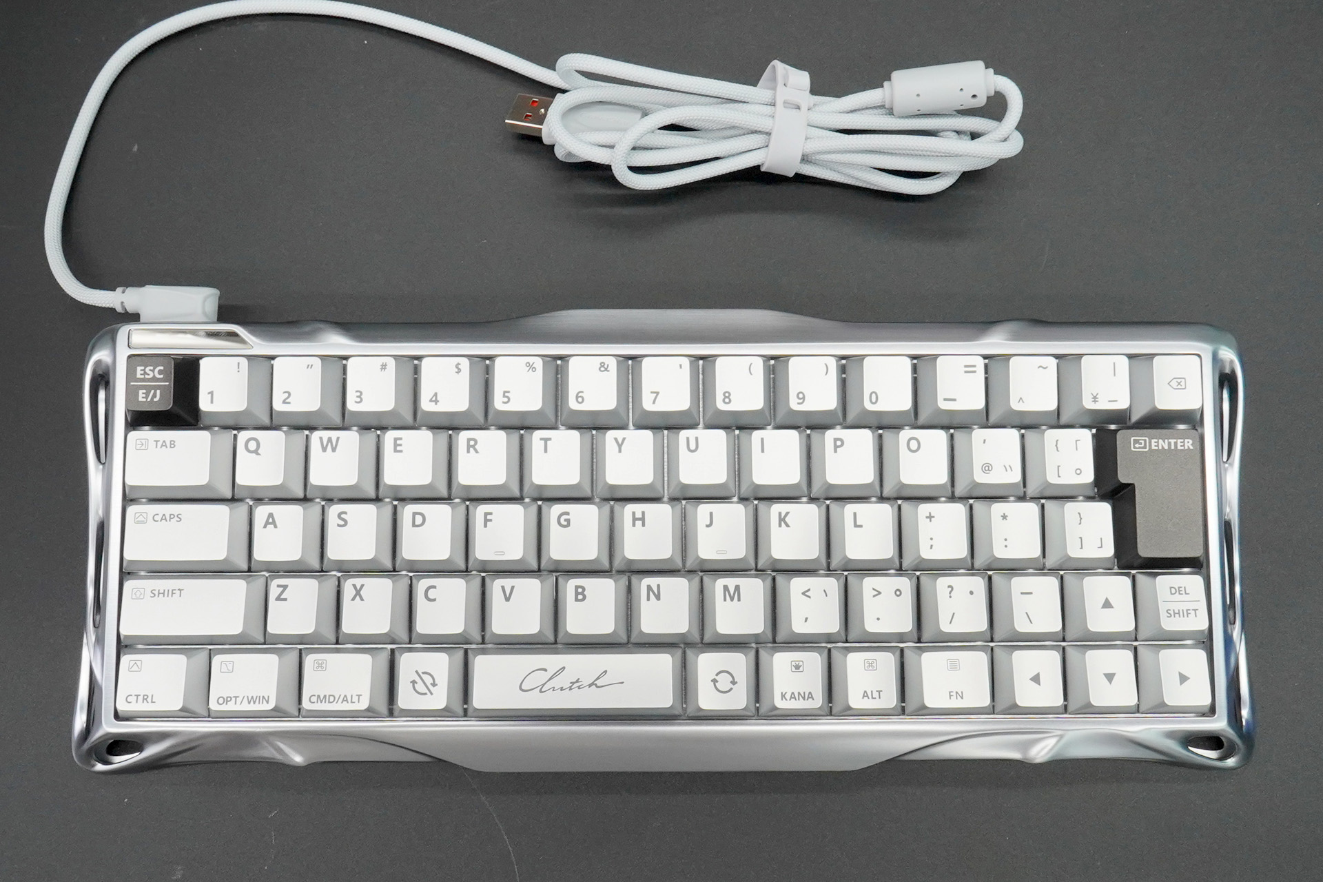 Mercury V60 Pro Chrome Silver JIS