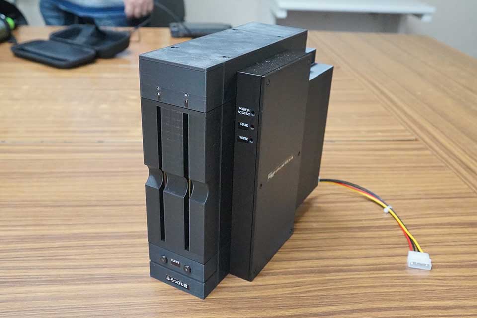 X68000エミュレータ用の5インチFDD制御ユニット「ふろっぴU君」が登場