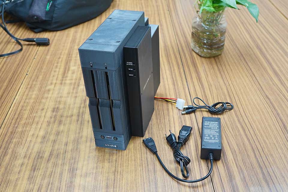X68000エミュレータ用の5インチFDD制御ユニット「ふろっぴU君」が登場