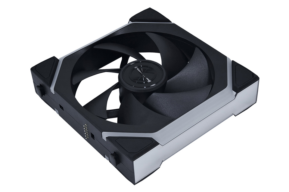 インフィニティミラー搭載のワイヤレス制御対応ARGBファン「UNI FAN SL
