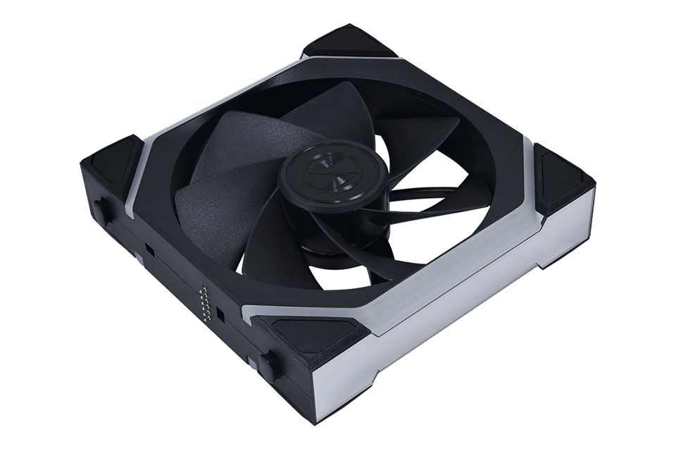インフィニティミラー搭載のワイヤレス制御対応ARGBファン「UNI FAN SL