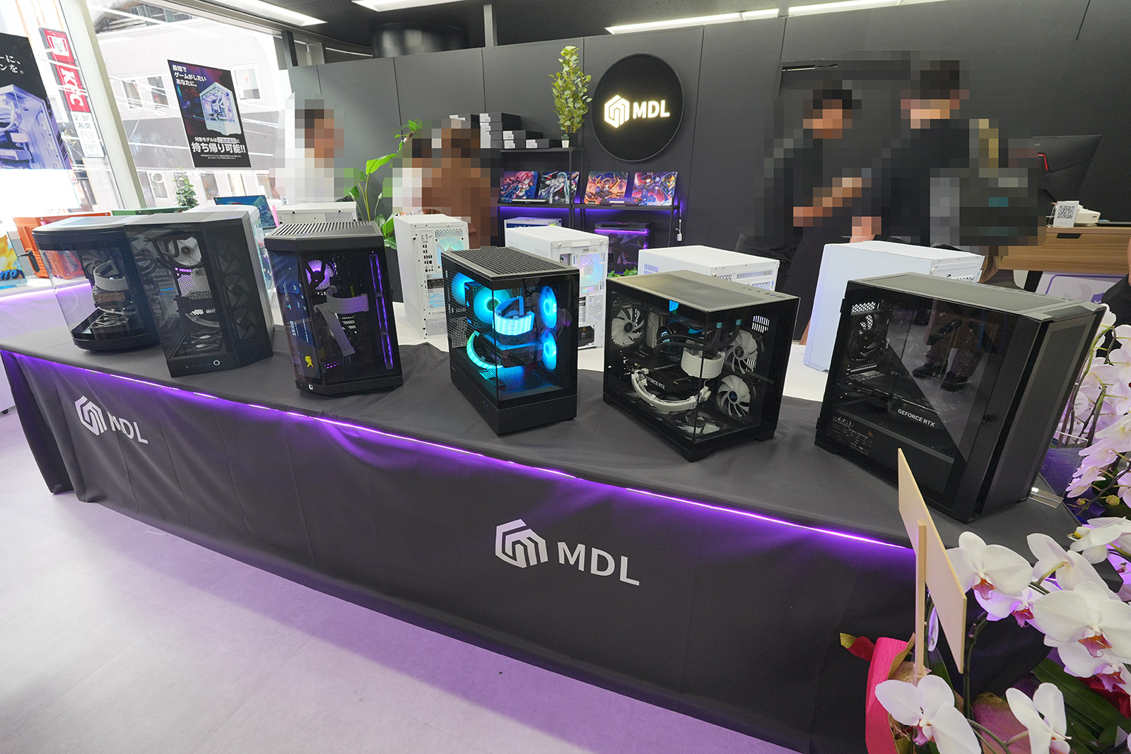 多数のデモ機が展示されていた
