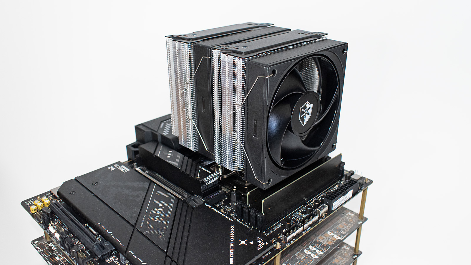 BA-CC02TFの性能をRyzen 7 9850X3Dで検証