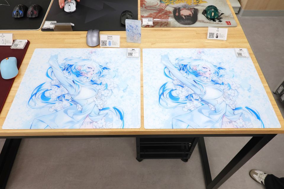 ナノコート/ノンコートを選べるガラスマウスパッド「NOD眠」がX-raypad