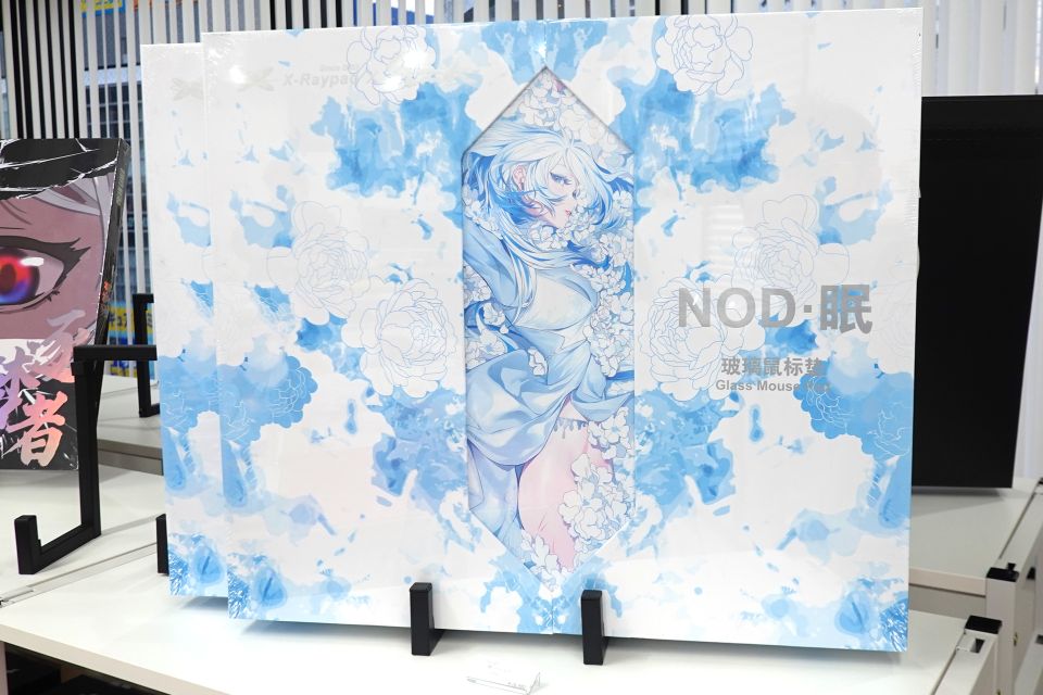 ナノコート/ノンコートを選べるガラスマウスパッド「NOD眠」がX-raypad