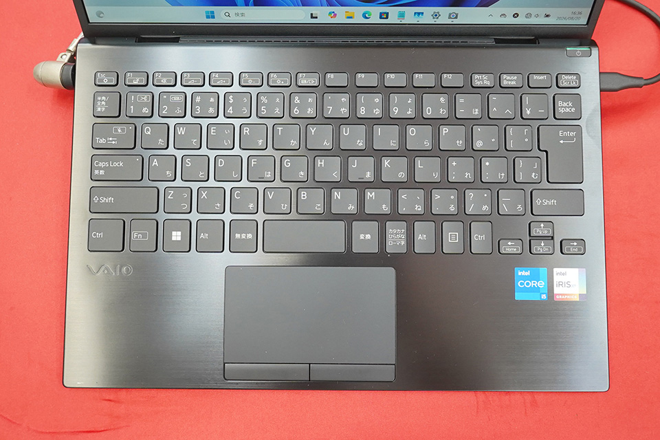 Core i5-1235UやWindows 11 Pro搭載の13.3型「VAIO」が49,800円、軽量