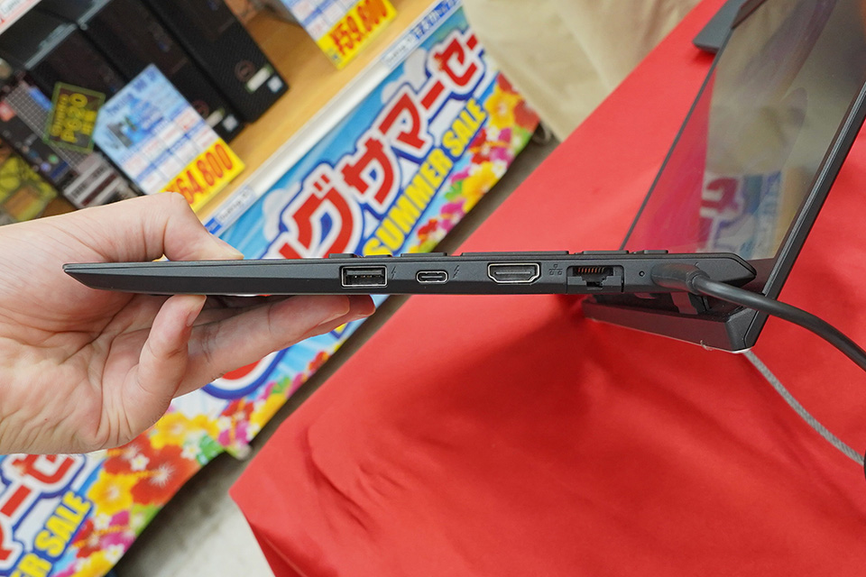 Core i5-1235UやWindows 11 Pro搭載の13.3型「VAIO」が49,800円、軽量