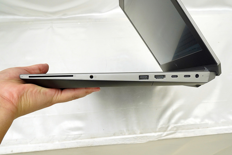 Core i7-9750H/32GBメモリ/Quadro T1000搭載の「Zbook 15 G6」が49,800
