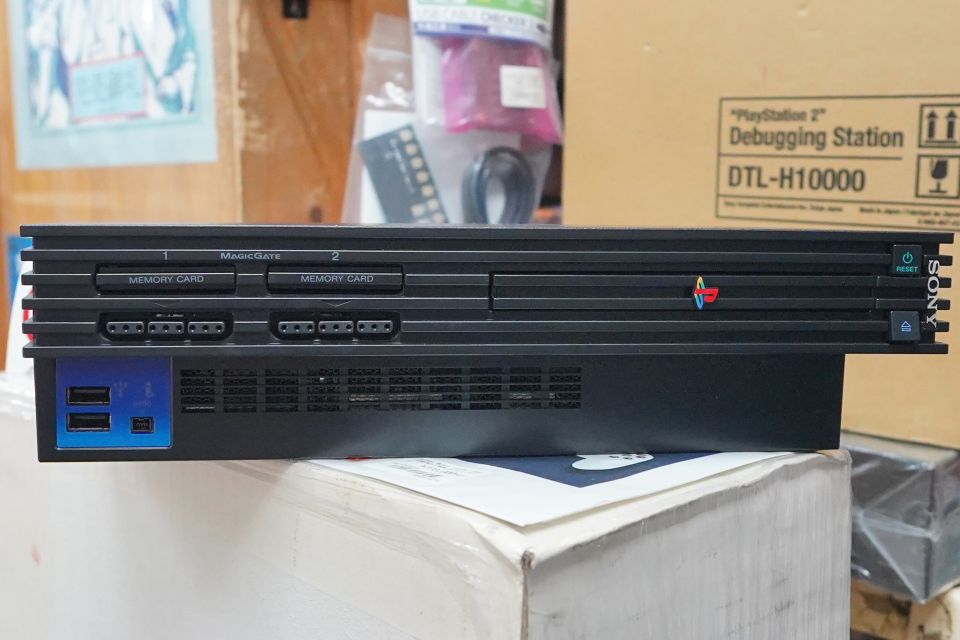 値下げPS2 デバッギングステーション TEST DTL-H50002U 開発機 PS2のゲーム開発用デバッグ機「DTL-H10000」が178,000円、PS1のゲーム