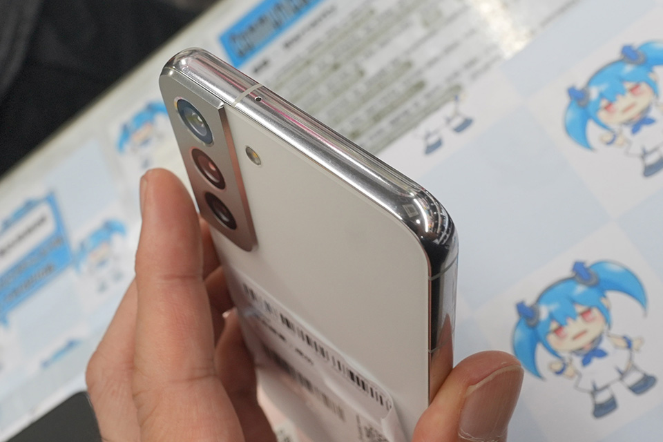 Snapdragon 8 Gen 1搭載の「Galaxy S22」が28,800円！中古Cランク品が