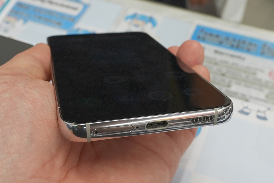 Snapdragon 8 Gen 1搭載の「Galaxy S22」が28,800円！中古Cランク品が