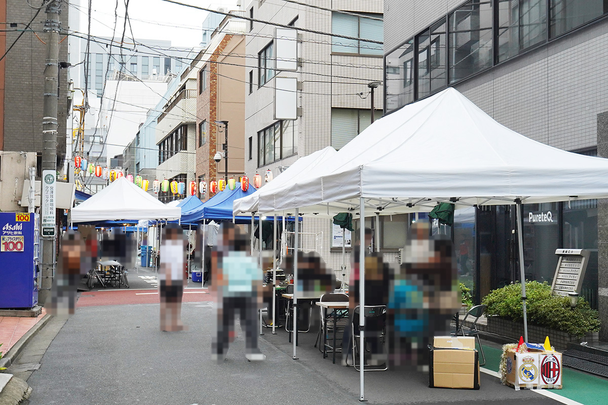 神田和泉町会館前(8月29日撮影)
