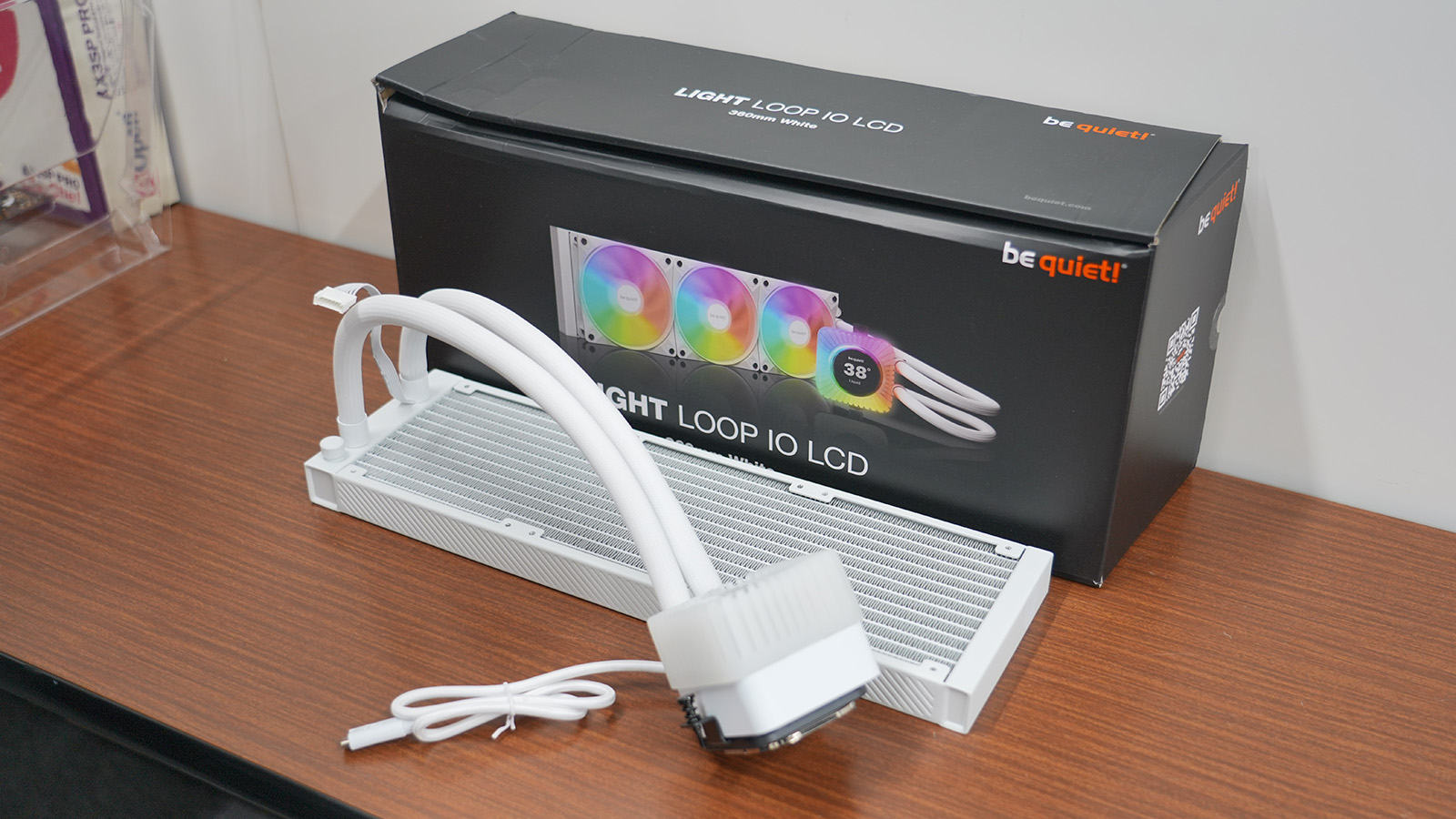 LIGHT LOOP IO LCE 360mmのホワイトモデル