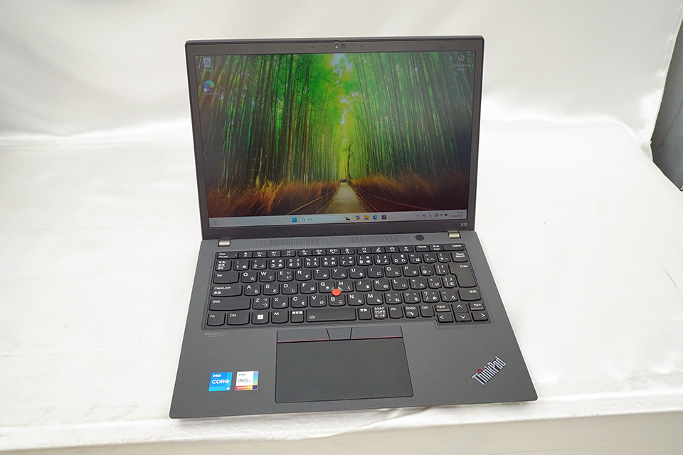 Core i5-1135G7や16GBメモリ搭載の13.3型「ThinkPad X13 Gen2」が