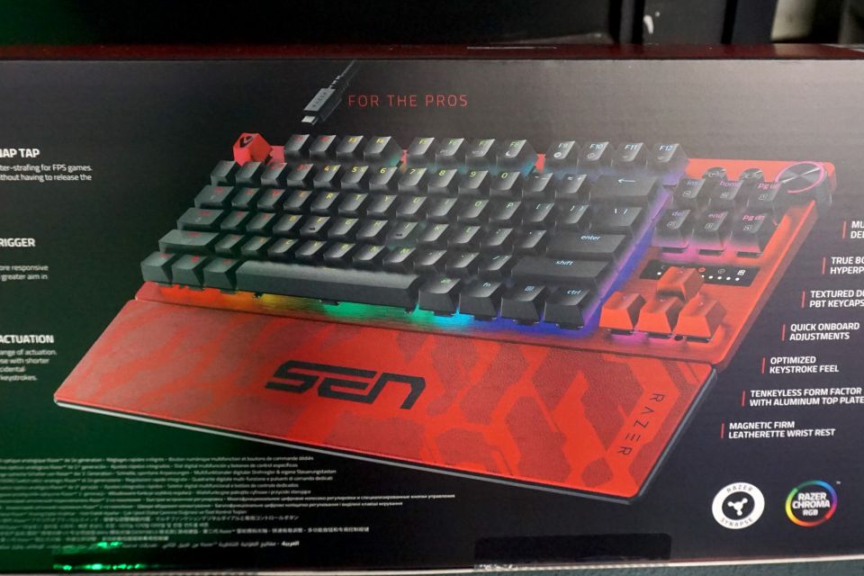 Razerのラピトリ対応キーボード「Huntsman V3 Pro TKL 8KHz」に