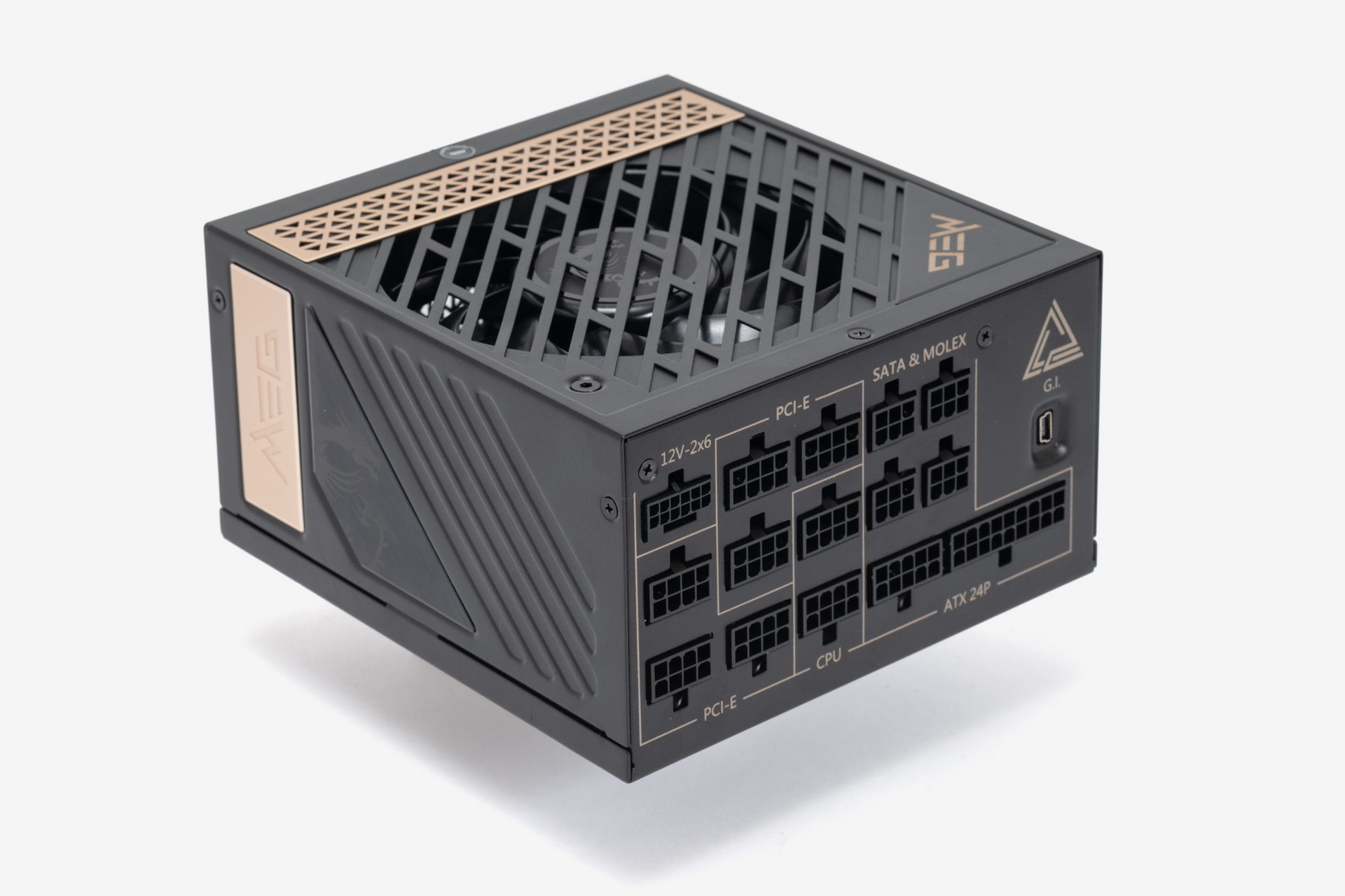 MEGは電源ユニットもラインナップ。今回は「MEG Ai1300P PCIE5」を使用した