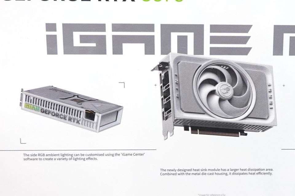 シングルファン&ショート基板の「iGame GeForce RTX 5070 Mini W OC